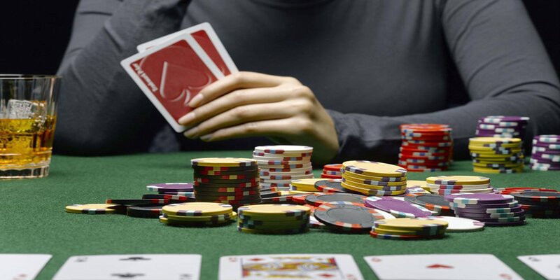 Chiến lược kiếm tiền từ Poker